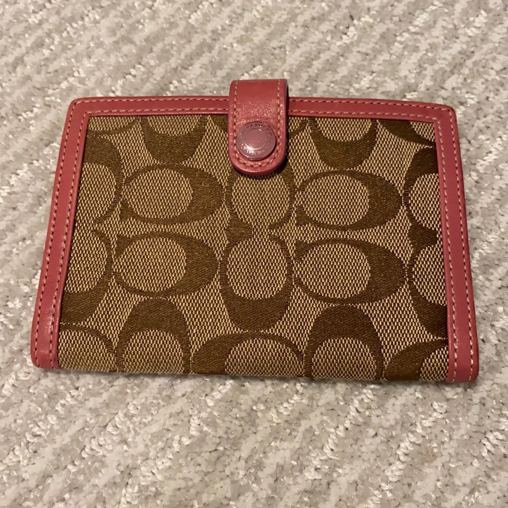 Coach notepad holder